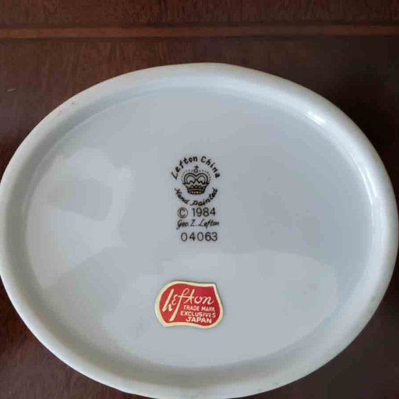 NEW OLD STOCK Lefton Porcelain Keepsake Trinket Box Porcelain 1984 - Picture 4 of 4